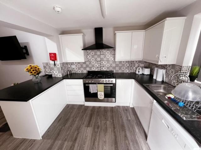 51 Kingsway Coventry Cv2 4Ff Acomodação com café da manhã Exterior foto